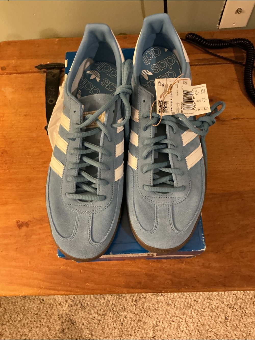 adidas handball Spezial BD7632 men’s 9.5 women’s 10.5. New with tags. Brand new